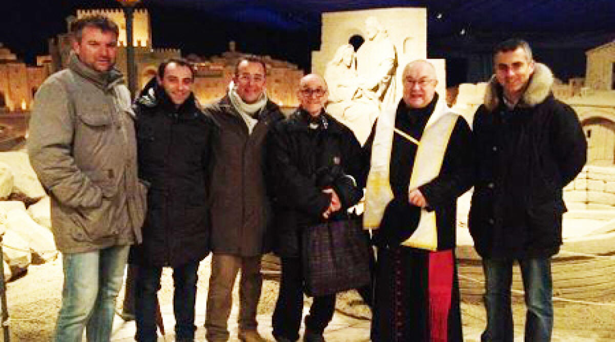 Inaugurato il presepe di sabbia a Torre Pedrera - 
