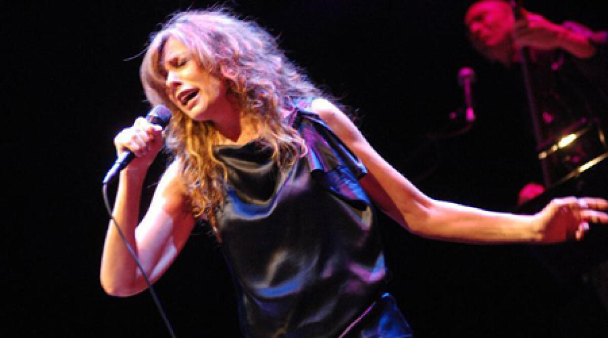 Sabato 5 gennaio, Alice in concerto a Rimini al Teatro Novelli -