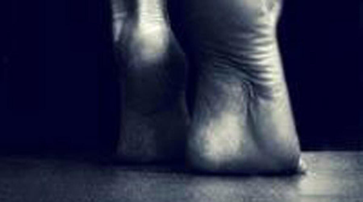 Foto ose', donne riminesi chiariscono: iniziativa non e' critica verso il fotografo - 