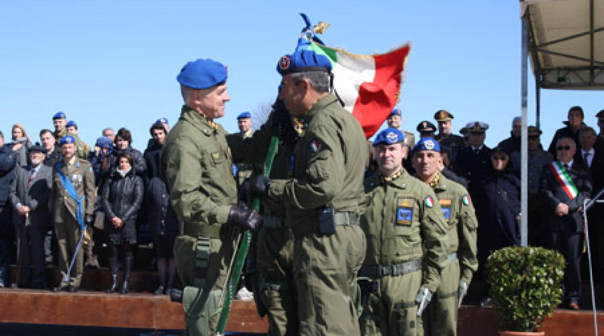 Giuseppe Potenza nuovo comandante del 7&deg; reggimento Vega - 