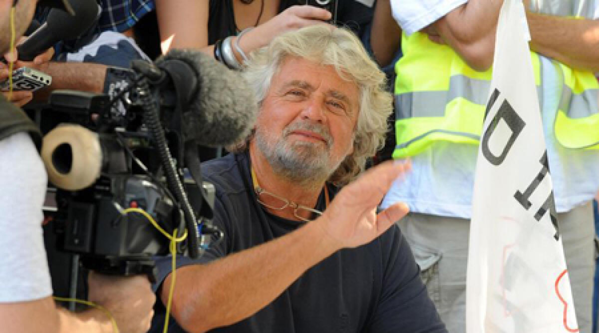 Anche il M5S &egrave; alle prese con le richieste di raccomandazione - 