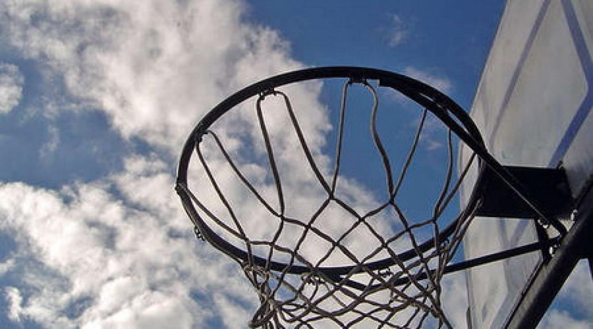 Rissa dopo la partita dei Crabs: cinque feriti lievi - 