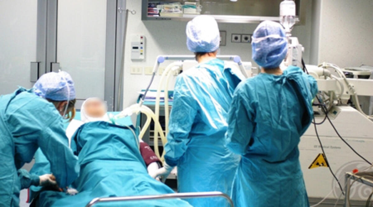 Esplosione agriturismo: ancora grave uomo, migliorano condizioni donna - 