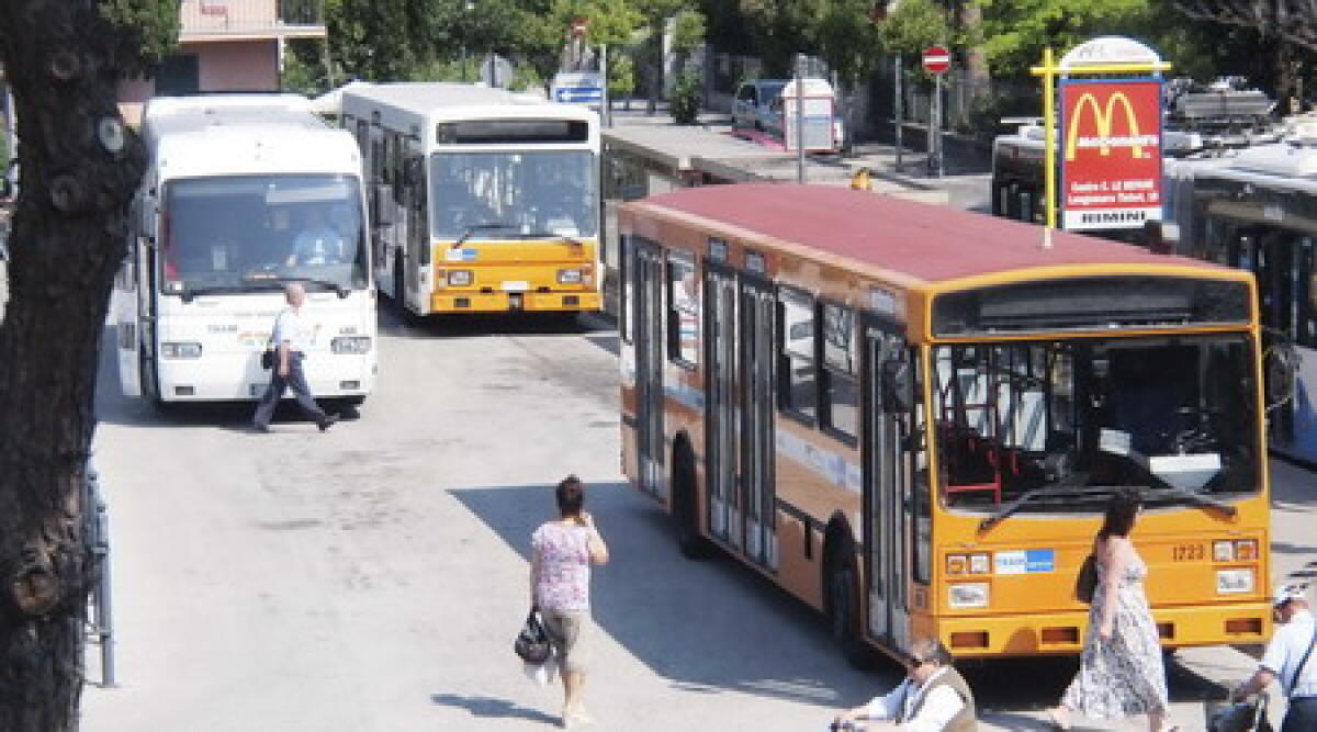 Sciopero degli autobus lunedi' 8 aprile - 