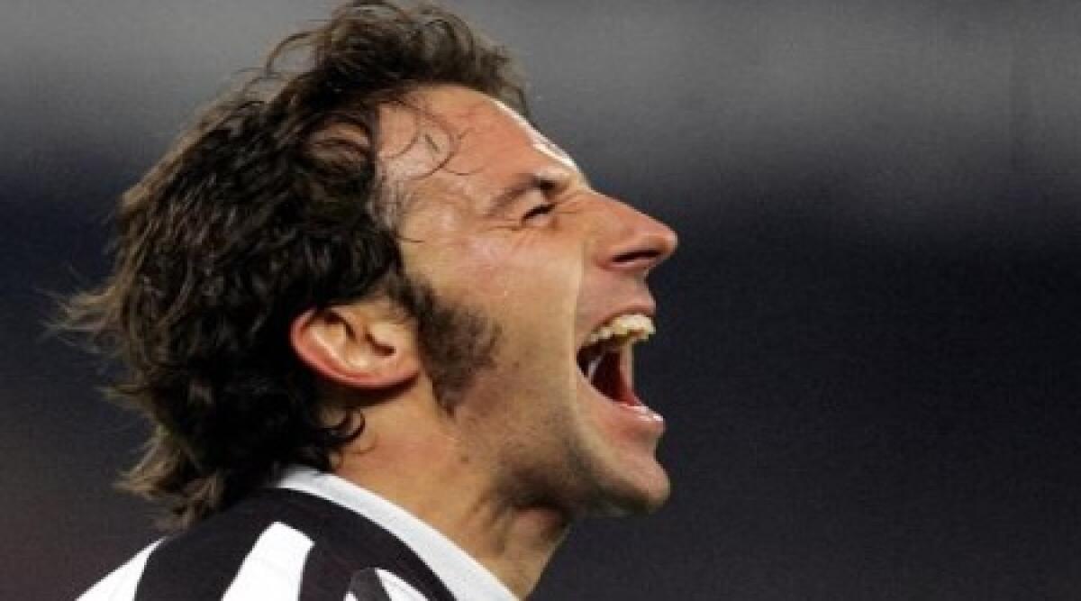 Rimini, tutti pazzi per 'Pinturicchio': in centinaia al Palas per Del Piero - 