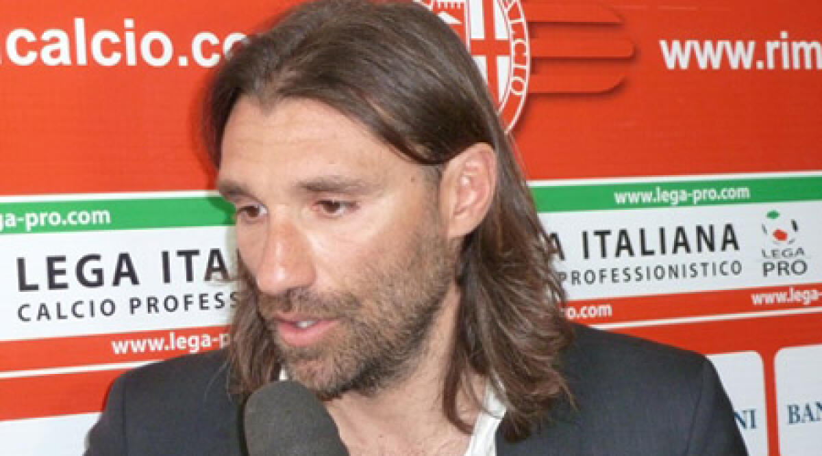 Calcio, comunicato del Rimini su dimissioni Sama e Bravo - 