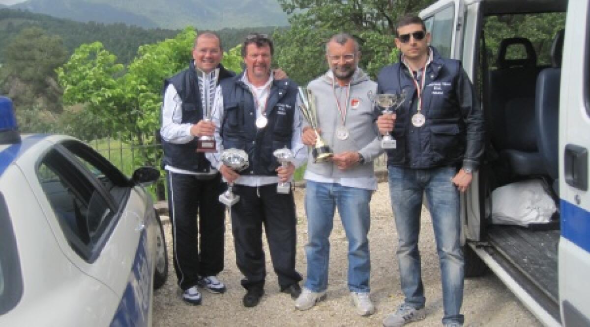 La squadra di Tiro Dinamico Sportivo della Polizia Municipale di Rimini Campione d'Italia - 