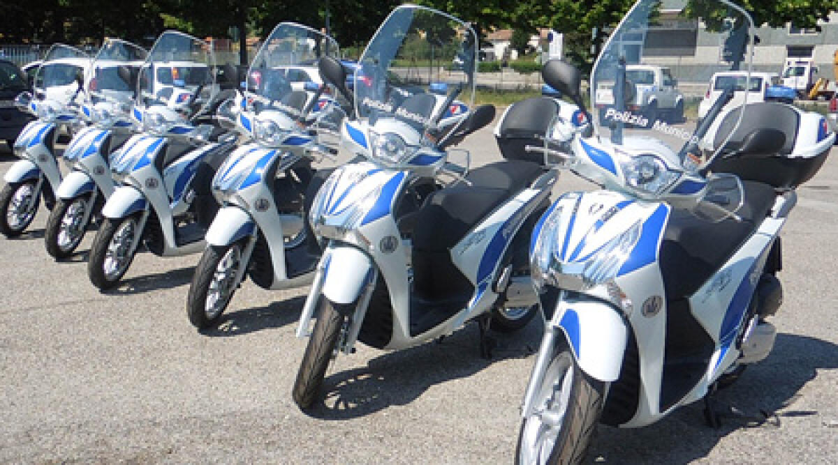 12 nuove moto per la Polizia Municipale di Rimini - 