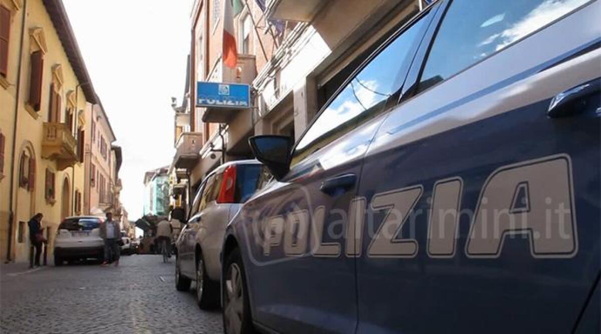 Video: Rimini, arrestata baby gang autrice di furti con coltello -