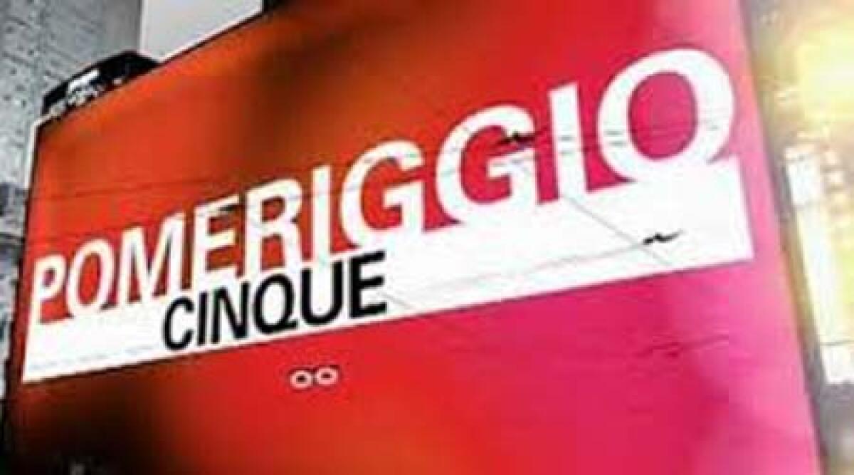 Riccione in diretta su Pomeriggio 5 oggi dalle 19 - 