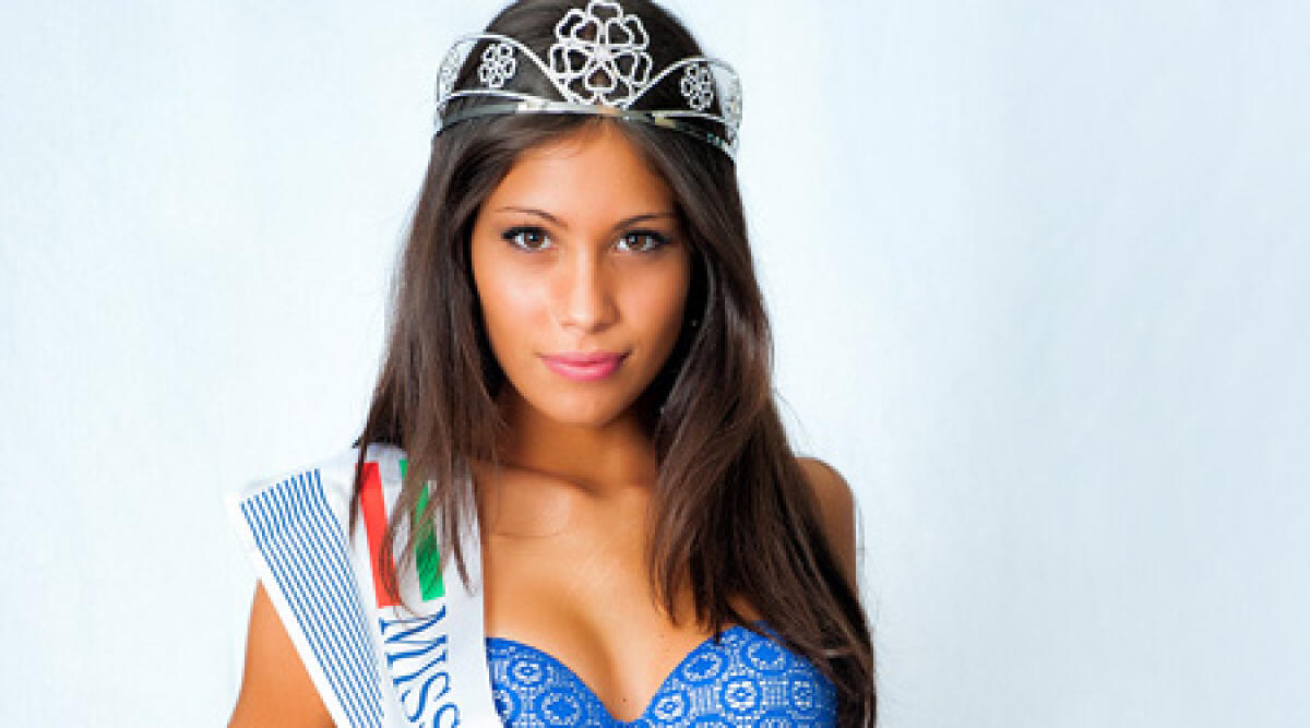 Foto notizia: è di Santarcangelo la Reginetta d'Italia 2013. Vince Eleonora Mazza, 17 anni -