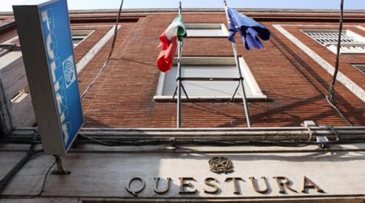 Riccione, centro massaggi cinese a luci rosse: arrestata la titolare - 