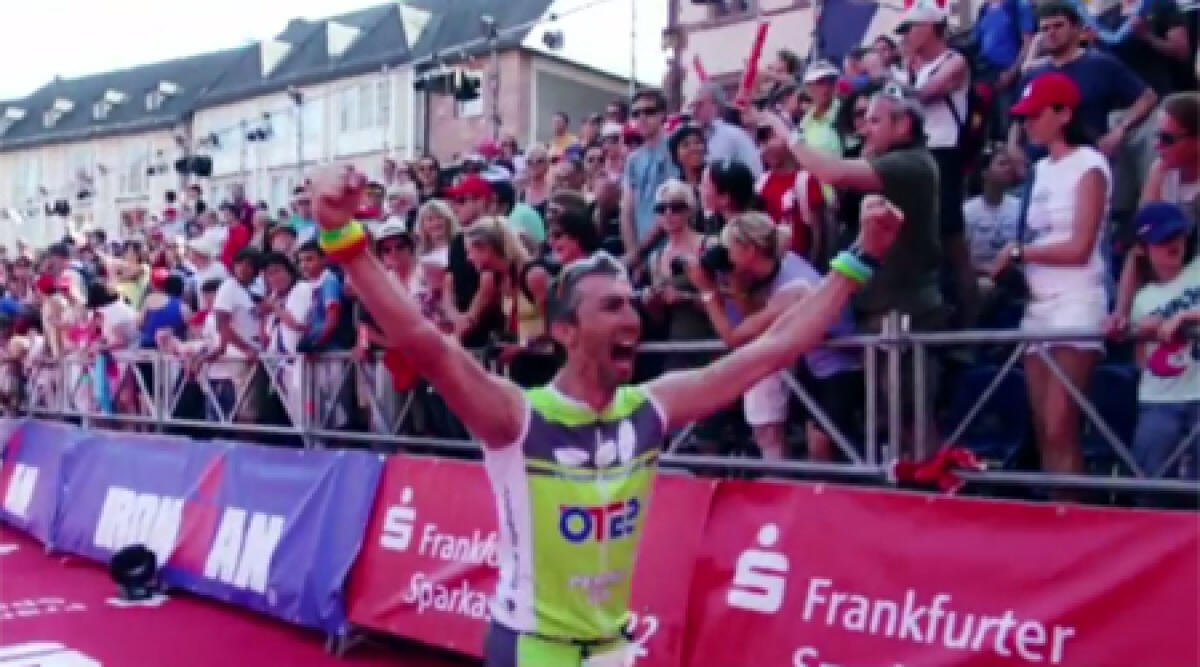 Video: Ironman di Francoforte, applausi per il riminese Michele Zucchi -