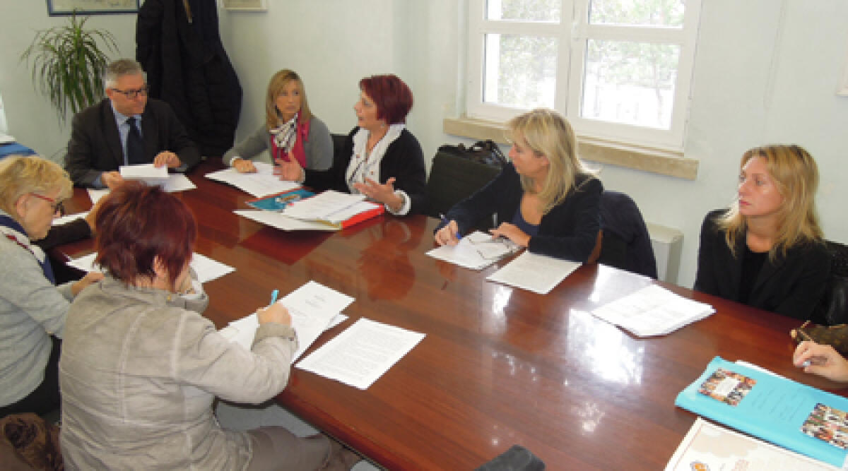 Riccione: Giornata di formazione tenuta da magistrati, avvocati ed esperti per agenti Polizia Municipale - 