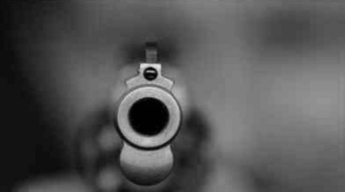 Tragedia a Rimini: si spara nella sua abitazione. Dichiarata la sua morte, ma respirava ancora. Poi il decesso - 