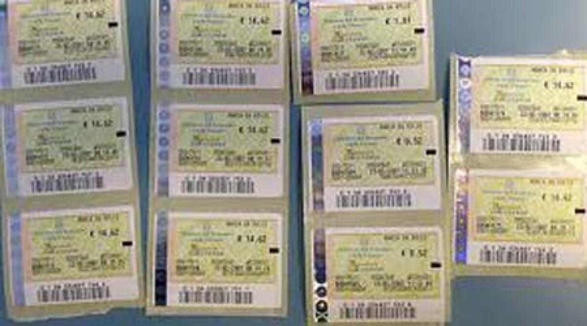 Rimini. La patente di truffatore: autoscuola chiede marche da bollo in pi&ugrave; agli iscritti e poi le rivende - 