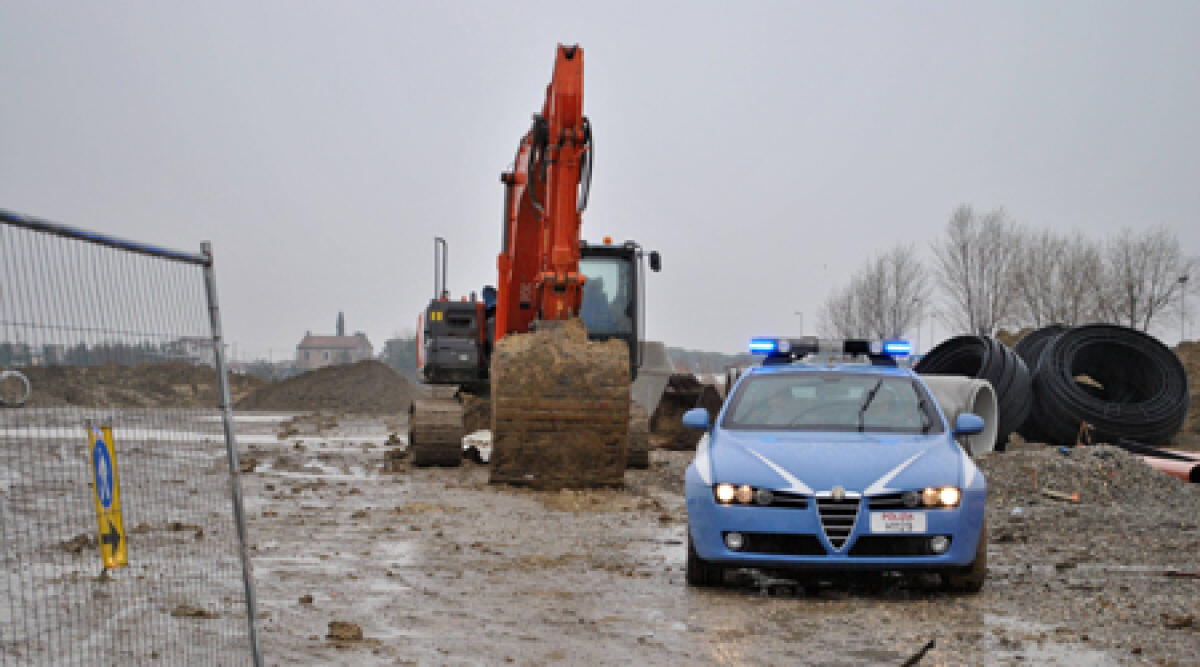 Video. Rimini: predoni di gasolio bloccati dall'antifurto satellitare del tappo -