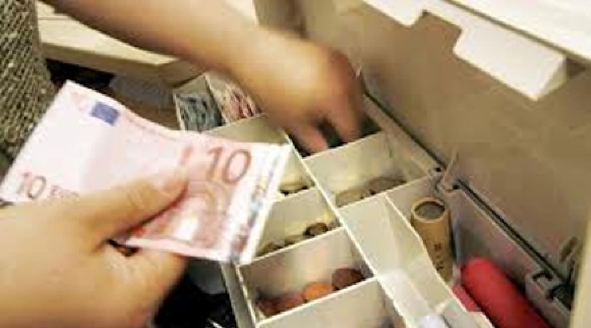 Violenta rapina in tabaccheria: preso il terzo uomo - 