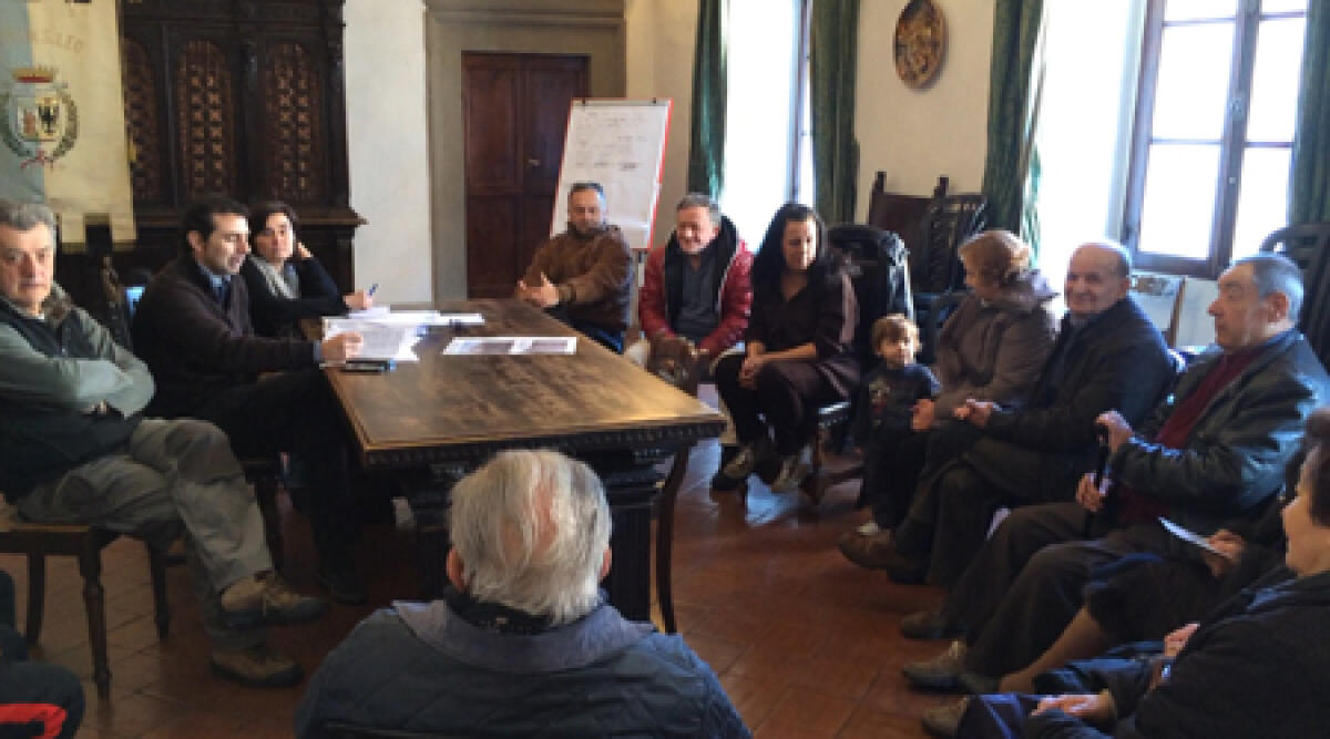 Video: odissea degli sfollati, famiglie in municipio dopo la frana di San Leo - 