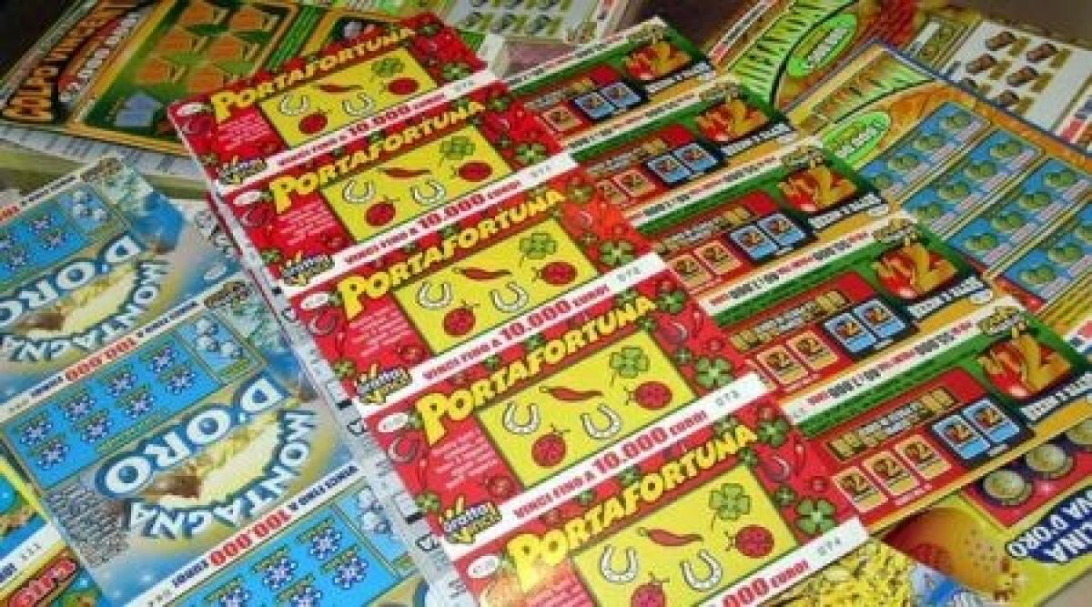 Pennabilli, tabaccheria svuotata dei gratta e vinci: denunciata 40enne - 