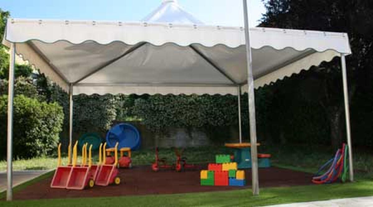 Novafeltria. La copertura di Linus. Il Rotary dona struttura al Nido d'Infanzia -
