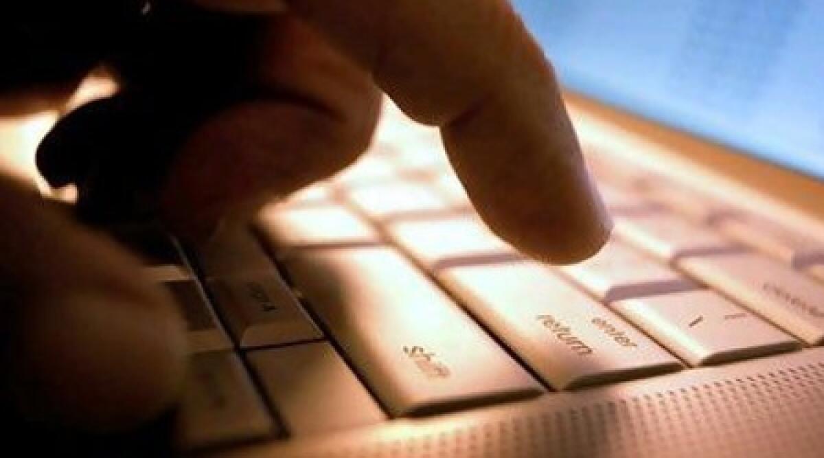 Ford Fiesta acquistata su Internet, venditori spariti: nuova truffa on-line in Valmarecchia -