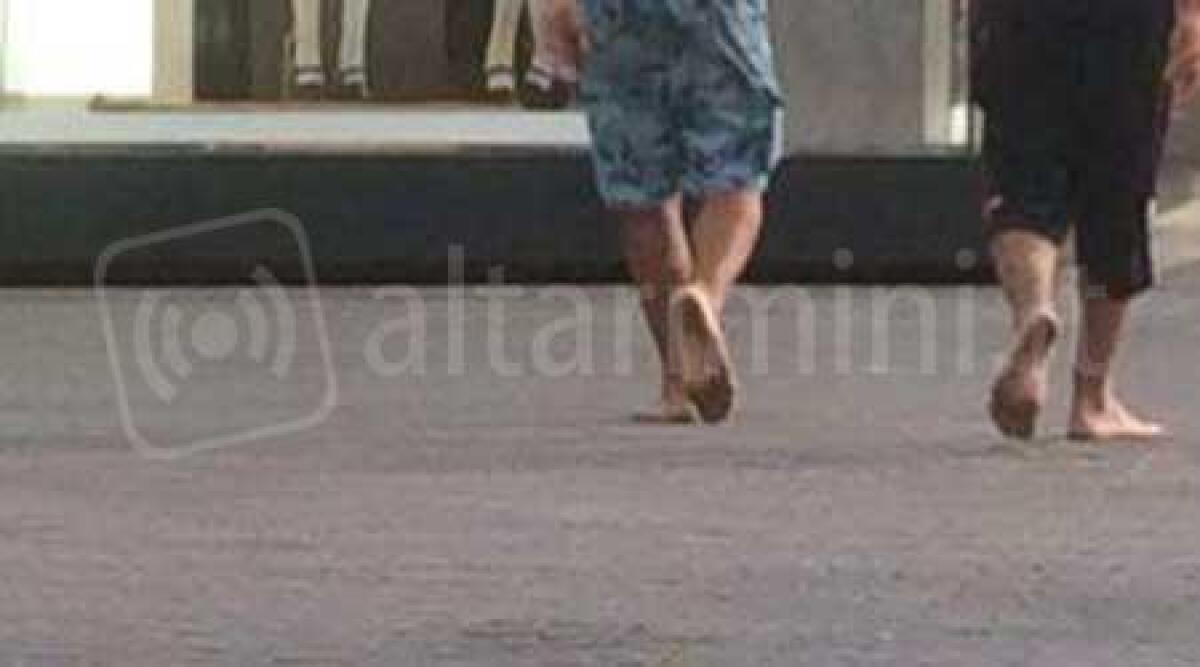 Riccione pronta a dire no alle passeggiate a piedi e torso nudi - 