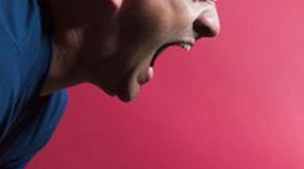 Schedina scarabocchiata, niente vincita: scoppia furiosa lite in tabaccheria - 