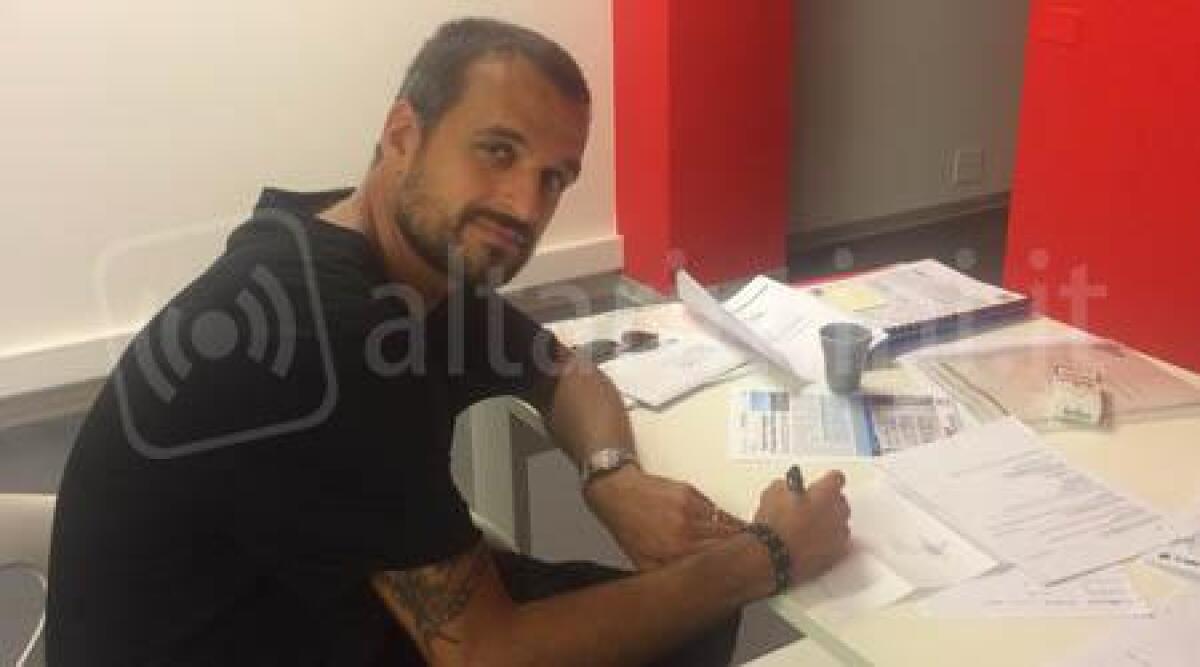 Calcio: Rimini ingordo sul mercato, arriva il difensore Barbagli - 