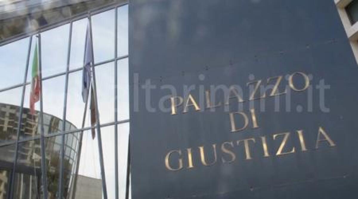 Vieni a letto con me? Non ti faccio pagare l&rsquo;affitto, 65enne a processo - 