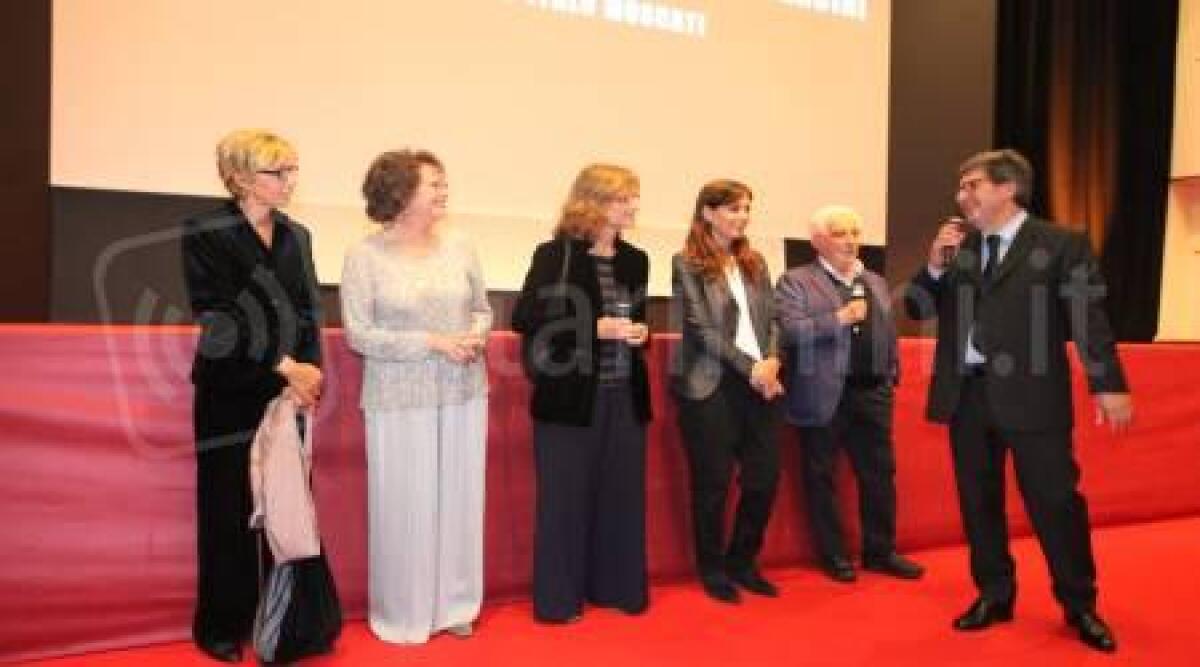 Video: San Marino International Film festival, folla e applausi per la madrina Cardinale - 