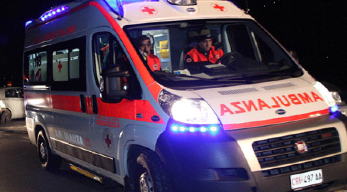 Rimini: cade in moto in zona Colonnella, grave 42enne -