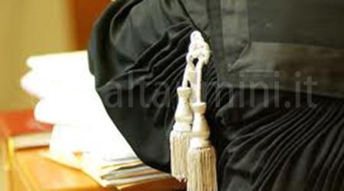 Assolto il 42enne riccionese che mostrava i genitali in spiaggia a bambini e genitori - 