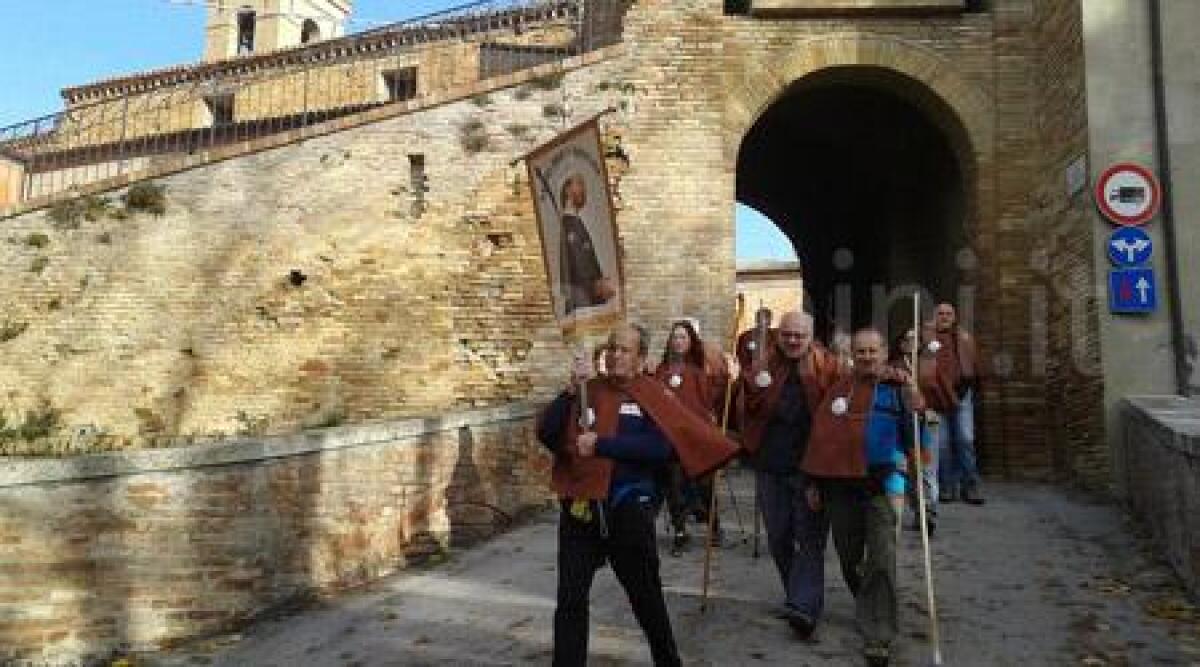 Santificazione del beato Amato: partiti da Saludecio a piedi, destinazione Roma - 