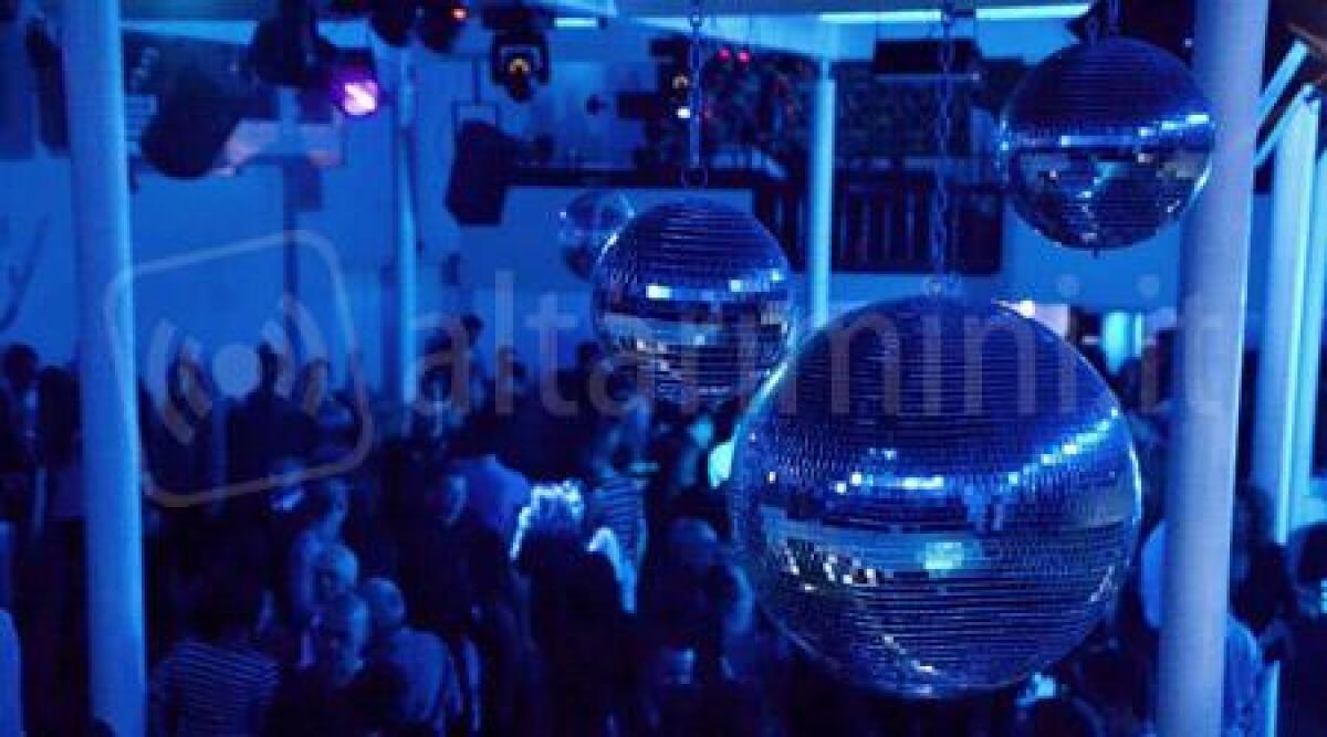 Jolly Disco Novafeltria, grande fermento per le feste di Natale e Capodanno - 