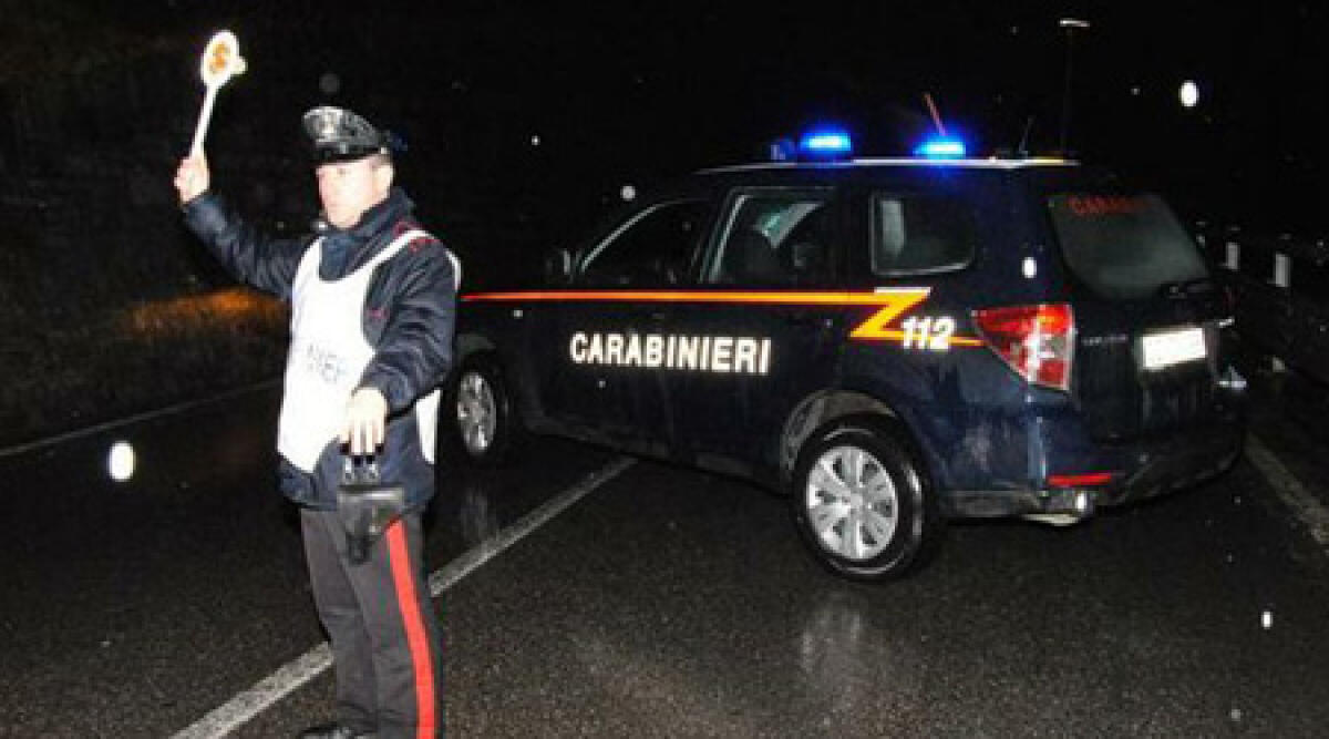 Guida auto non revisionata e senza patente: fermato e arrestato sorvegliato speciale per mafia -