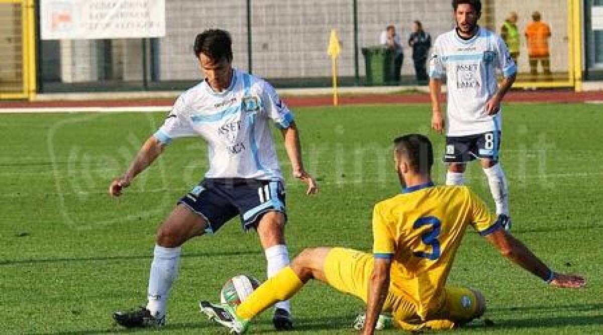 Calcio: tegola per il San Marino, rottura del legamento per Coto -