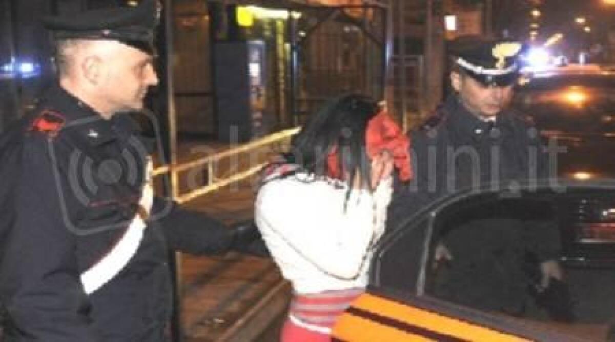 Prostituzione, identificate 22 lucciole: le prestazioni si spostano in luoghi 'protetti' - 