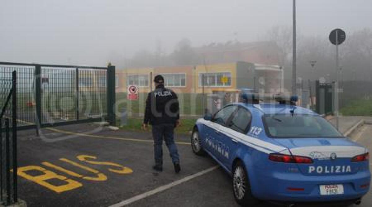 Gaiofana, con pistole softair sparano ai bimbi della scuola: nei guai 4 bulli, tre minorenni - 