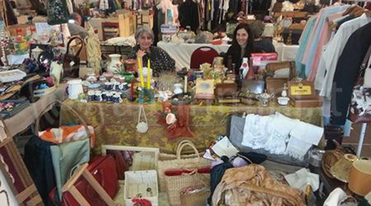 Bellaria, quarta edizione di 'Bottegaio per un giorno', il mercatino 'svuota cantine' -