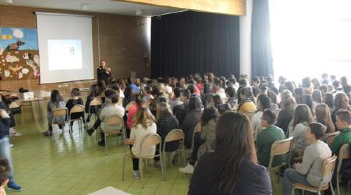 Conoscere la terra per evitare dissesti e frane: 500 studenti a lezione a Morciano -