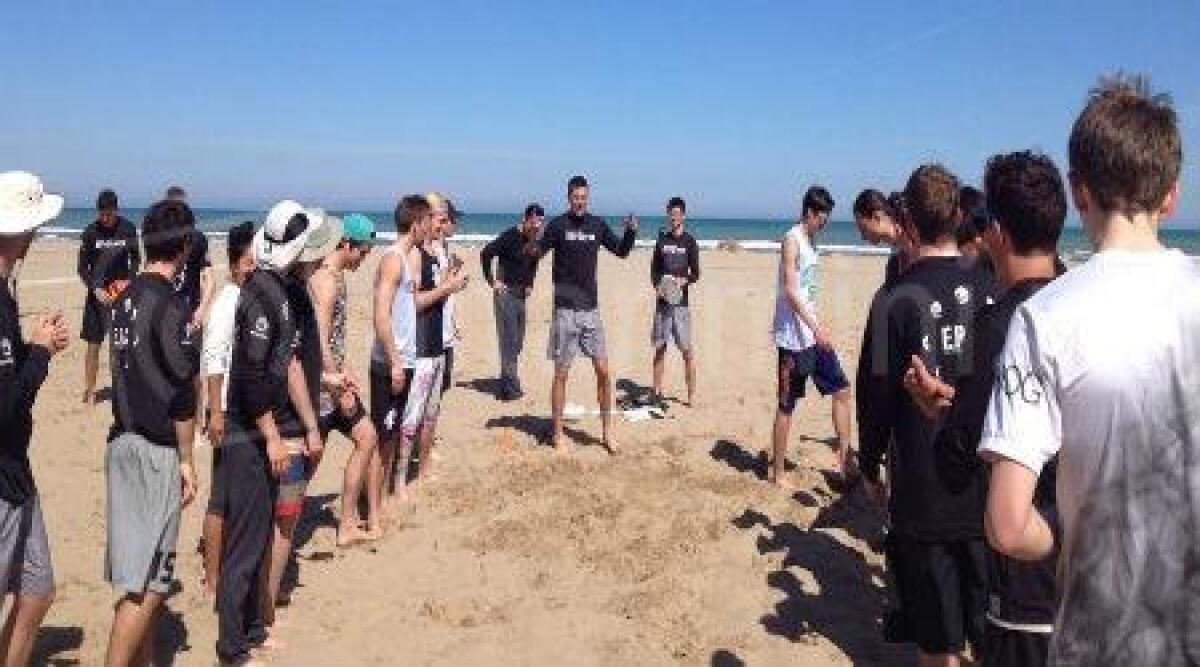 Rimini, al Paganello volano i primi dischi con i campioni del Beach Ultimate Cup - 