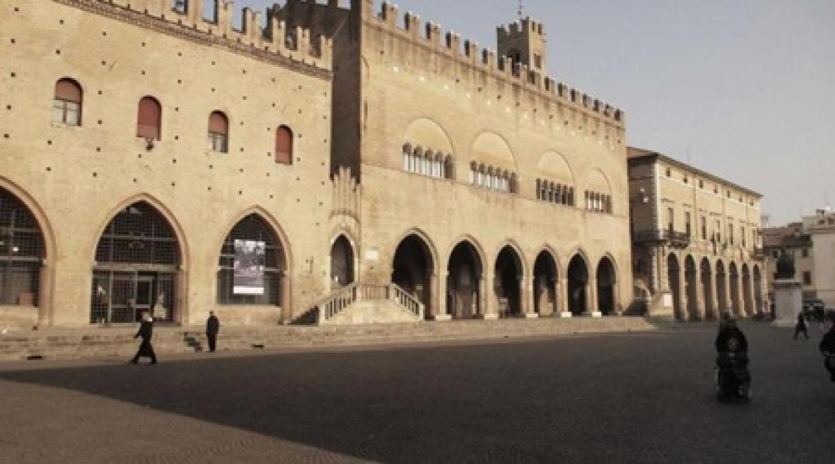Rimini, tagli al fondo integrativo dirigenti: risparmio di quasi 400.000 euro - 