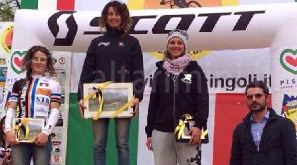 Ciclismo: Mario Ceccaroni si impone nella gara organizzata dalla sua societ&agrave; - 