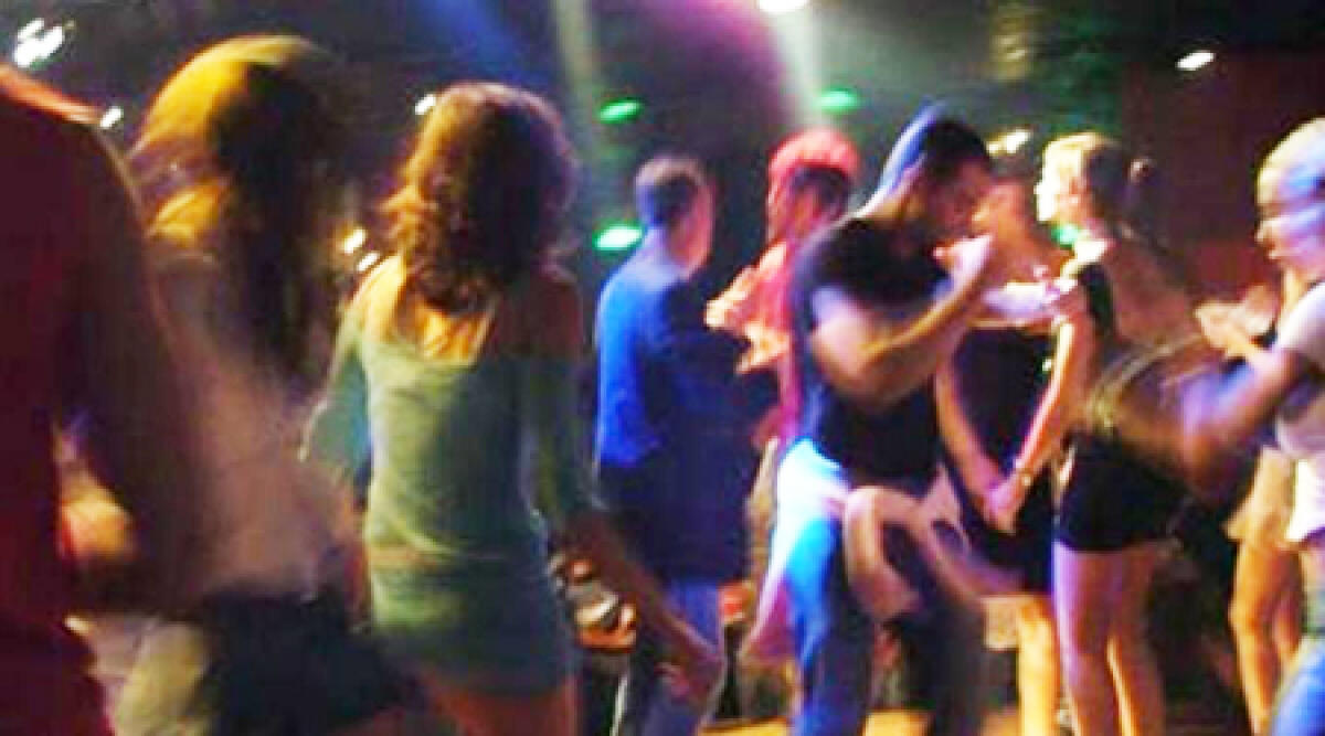 L'ex Pepenero, storico locale sexy di Riccione diventa balera per pubblico over 40 - 