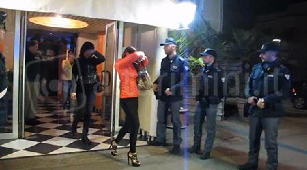 Video: ballerine storico night Rimini costrette a prostituirsi pena licenziamento, tre arresti - 
