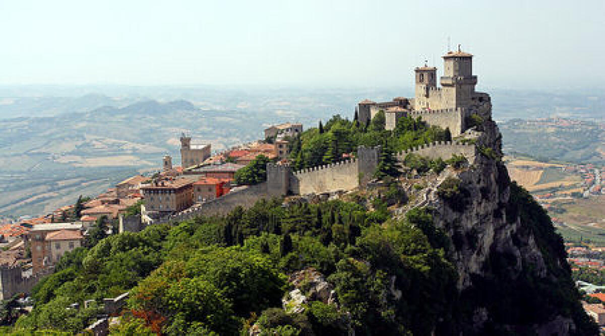San Marino riciclaggio, rinvio a giudizio per vertici Asset Banca - 