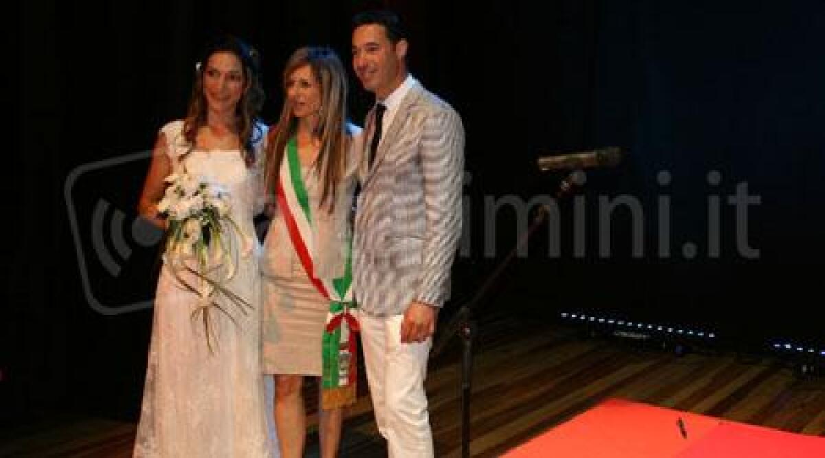 Per la prima volta un matrimonio celebrato al teatro CorTe di Coriano - 