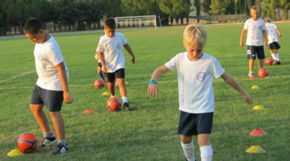 Il Bellaria Calcio organizza stage per giovani calciatori nati tra il 2000 e il 2007 - 