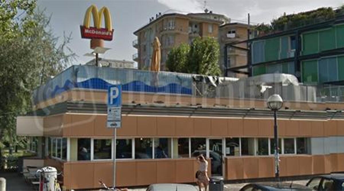 Il 19 luglio mobilitazione contro McDonald's sul lungomare di Rimini - 